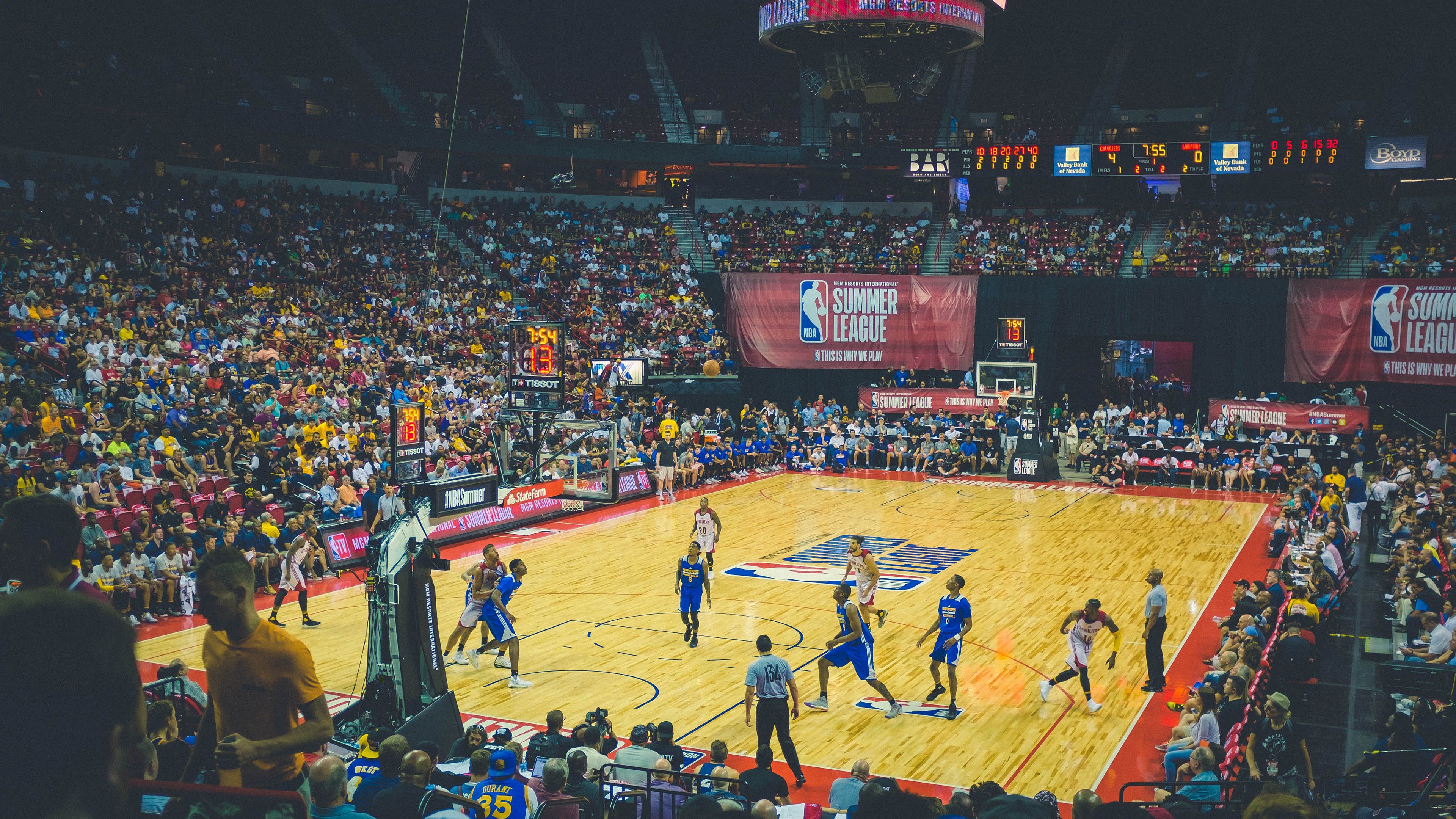 欧冠决赛焦点战，山西队力克快船