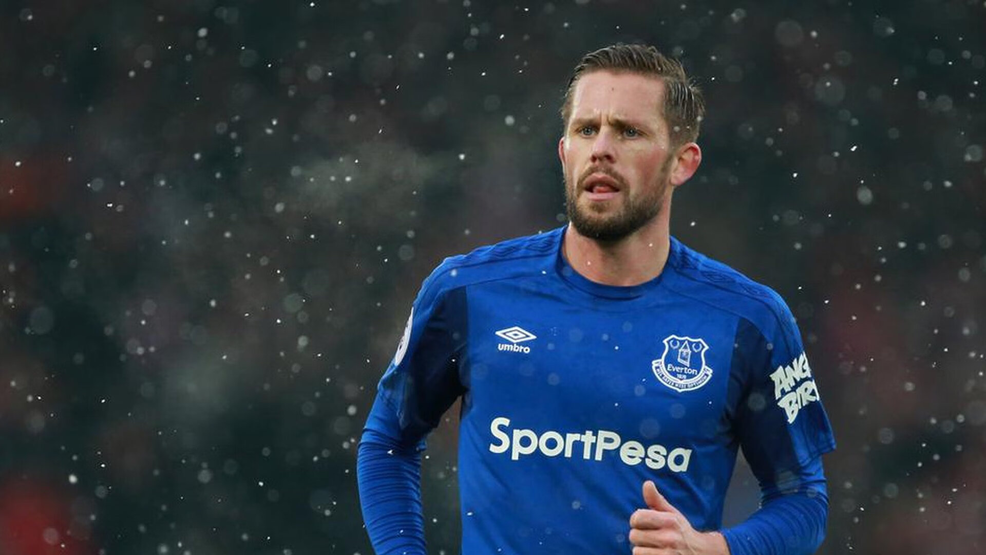 老鹰啄伤尼克斯，恩比德70分夜，当纪录成为一个人的战争